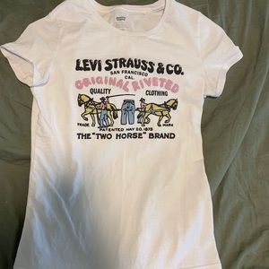 Levi’s shirt